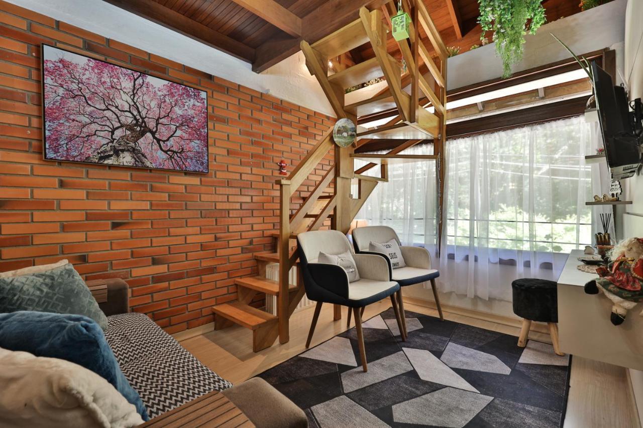 Duplex Tranquilo Pertinho Do Lago 그라마도 외부 사진